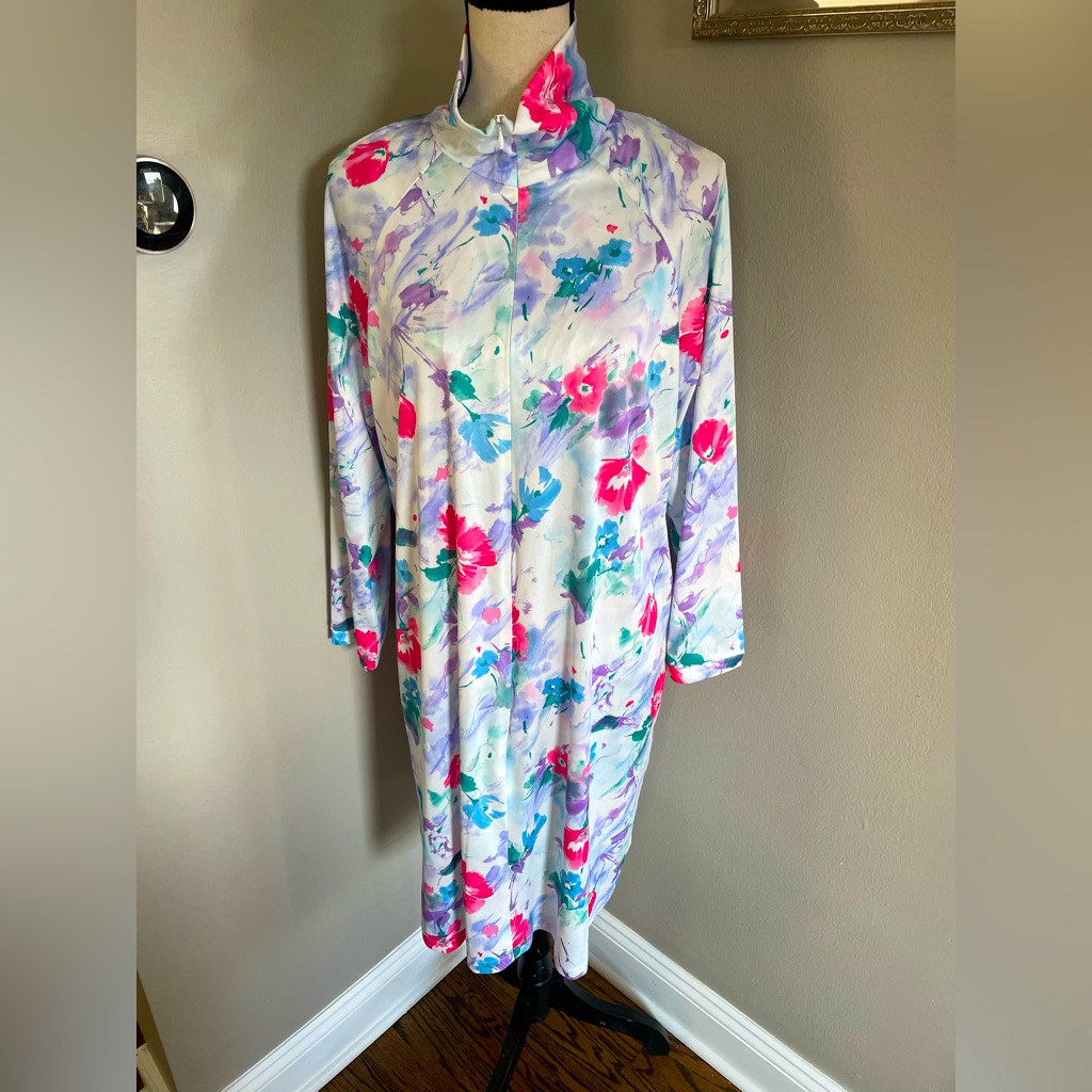 Amanda Rich Lose Dress Floral Kimono